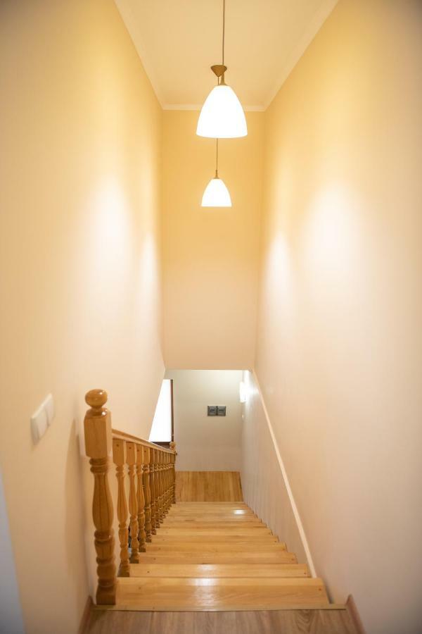 Appartement Затишна Оселя à Mizhhirya  Extérieur photo