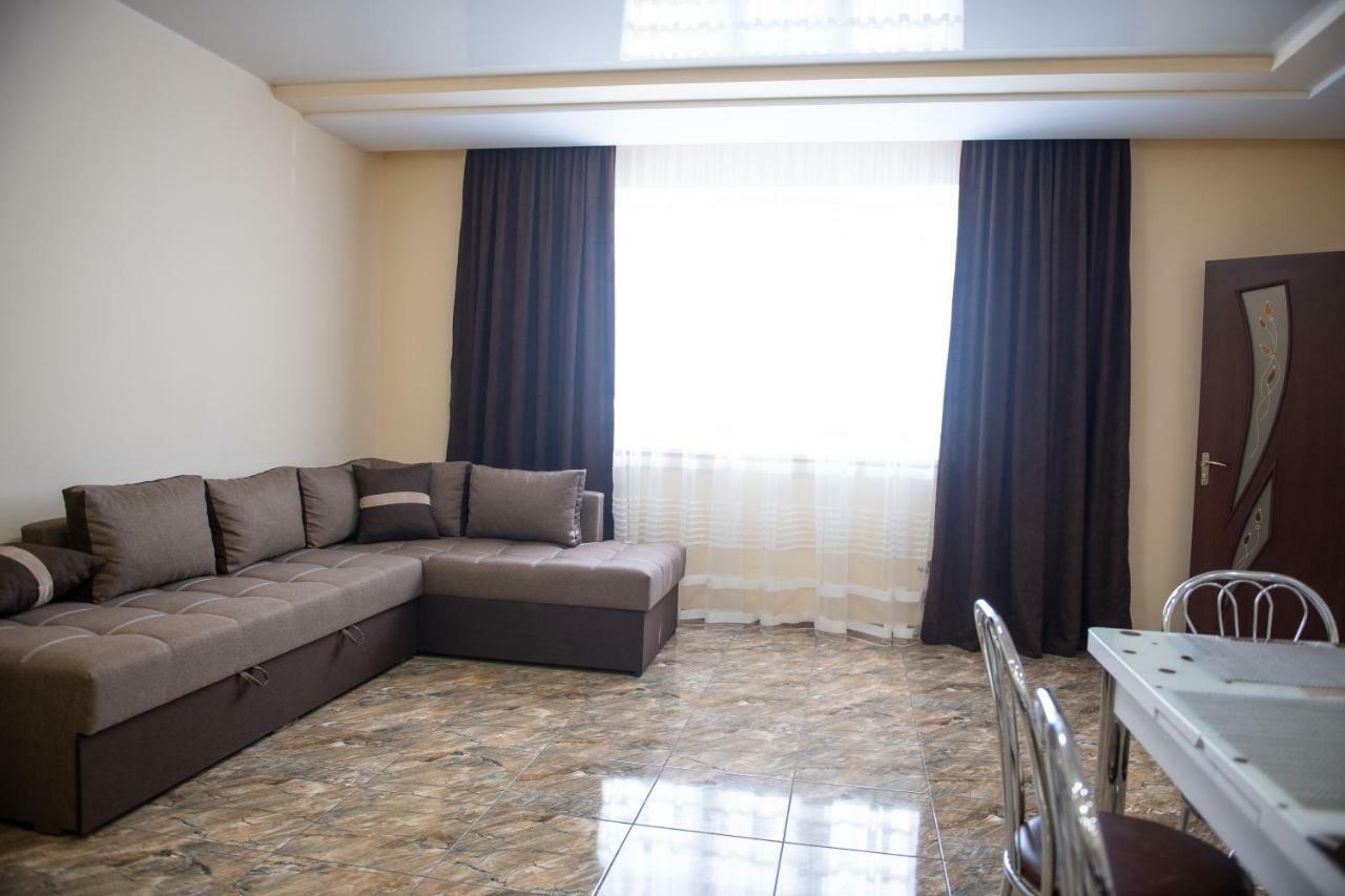 Appartement Затишна Оселя à Mizhhirya  Extérieur photo